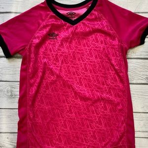 Girls Pink Umbro Soccer Shirt Size Large (10/12)